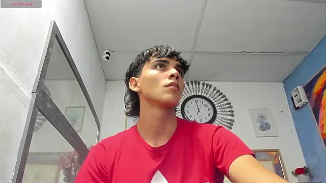 heiker  online show from 03-05-25, 02:03