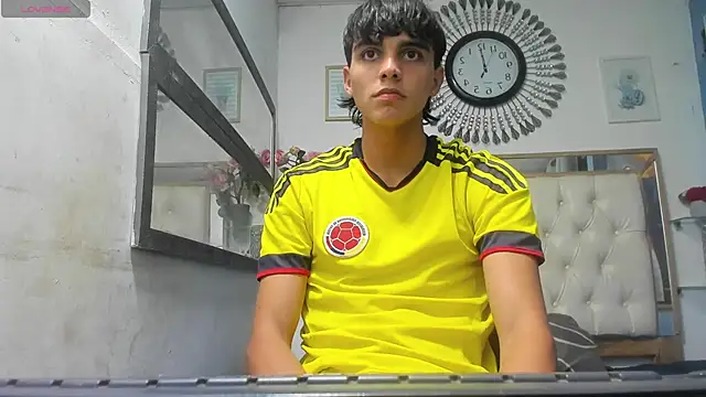 heiker  online show from 03-09-25, 02:39