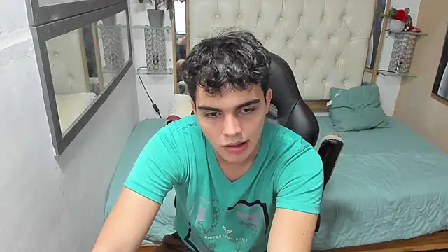 heiker  online show from 09-24-25, 02:37