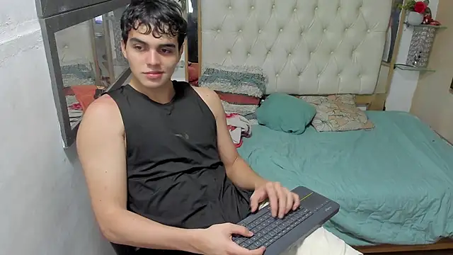 heiker  online show from 10-14-25, 04:13