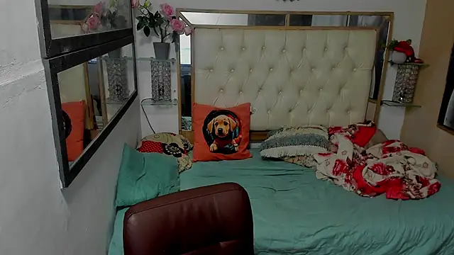 heiker  online show from 12-01-25, 02:49