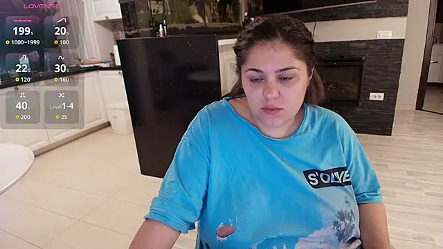 Layla- online show from 09-12-25, 08:47