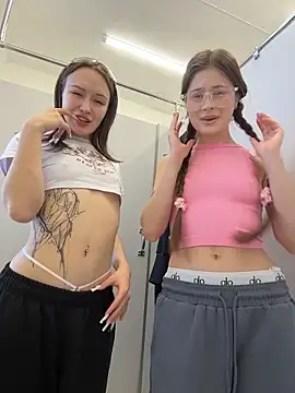 Snapshot of melicious_ chatting on 02-01-26, 09:08 melicious online show from 02-01-26, 09:08