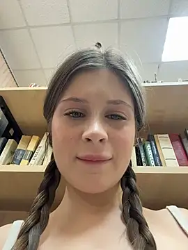 Snapshot of melicious_ chatting on 02-03-26, 06:51 melicious online show from 02-03-26, 06:51