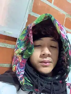 Snapshot of chillcol chatting on 03-15-25, 12:45 chillcol online show from 03-15-25, 12:45