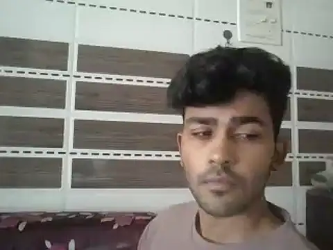 Snapshot of DoctorAlonee46 chatting on 09-19-25, 07:43 DoctorAlonee46 online show from 09-19-25, 07:43