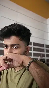 Snapshot of DoctorAlonee46 chatting on 10-06-25, 10:02 DoctorAlonee46 online show from 10-06-25, 10:02