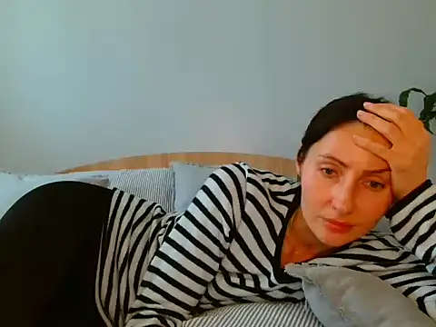Irina9793 online show from 04-29-26, 09:35