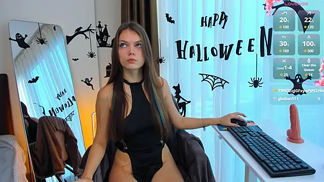 Snapshot of Alice_neon chatting on 10-28-25, 12:36 Alice neon online show from 10-28-25, 12:36