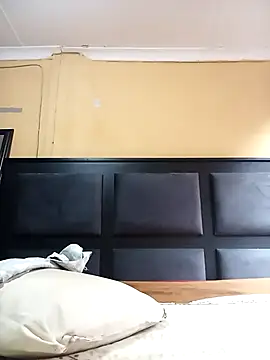 JuicyMilkyTizzy online show from 02-28-26, 02:29