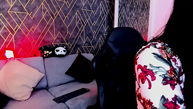 Snapshot of Tahara_Romanov chatting on 12-02-25, 08:26 Tahara Romanov online show from 12-02-25, 08:26