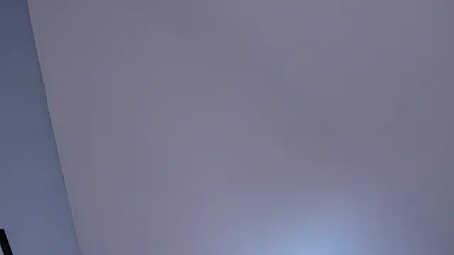 Snapshot of Melissa_23_ chatting on 10-09-25, 10:46 Melissa 23  online show from 10-09-25, 10:46