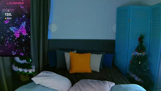 Snapshot of AssolMonet chatting on 12-04-25, 08:01 AssolMonet online show from 12-04-25, 08:01