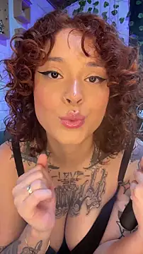 LiraSonnett online show from 12-18-25, 09:10