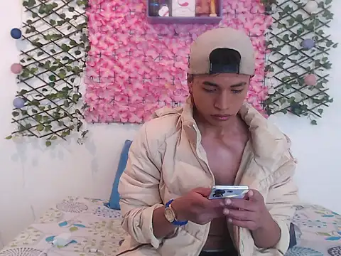 willians   0 online show from 10-03-25, 04:09