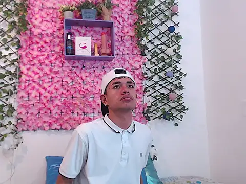 willians   0 online show from 10-21-25, 04:13