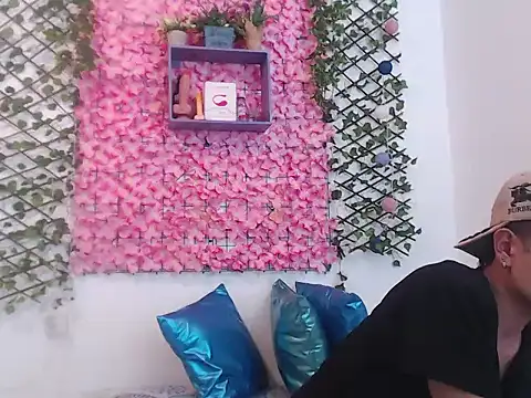 willians   0 online show from 10-25-25, 01:24