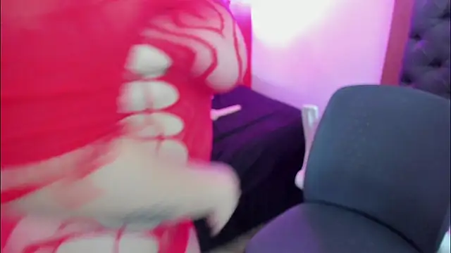 DANESKA HILLER online show from 03-19-25, 10:31