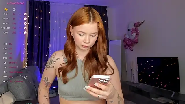 Snapshot of dinky__emily chatting on 03-01-25, 03:38 dinky emily online show from 03-01-25, 03:38