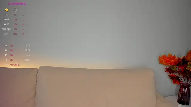 Snapshot of dinky__emily chatting on 10-04-25, 01:20 dinky emily online show from 10-04-25, 01:20