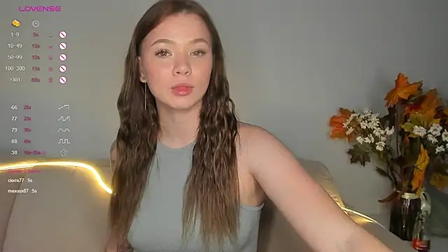 Snapshot of dinky__emily chatting on 10-24-25, 10:22 dinky emily online show from 10-24-25, 10:22