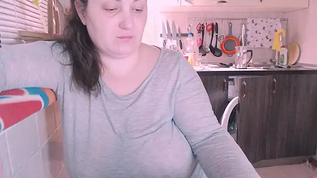 SoftLia online show from 02-26-25, 04:24