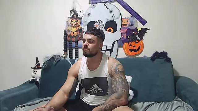 Tiberius hunk online show from 11-07-25, 07:08