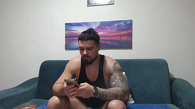 Tiberius hunk online show from 11-22-25, 05:50