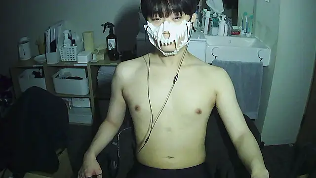 sdamvo2 online show from 04-07-26, 12:27