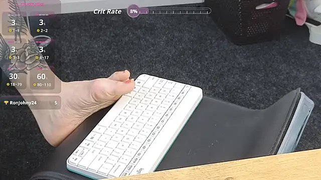 Snapshot of EmmaGallen chatting on 09-24-25, 09:23 EmmaGallen online show from 09-24-25, 09:23