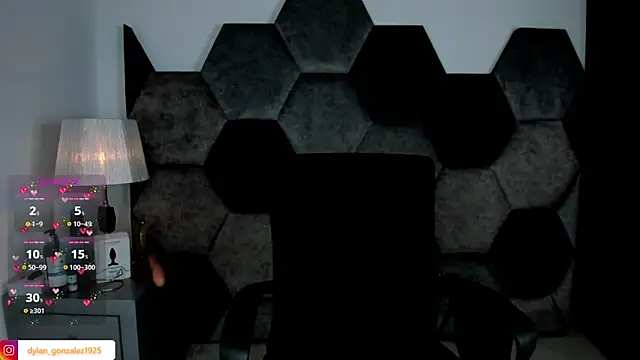 Dylan Turnerr online show from 09-19-25, 09:59