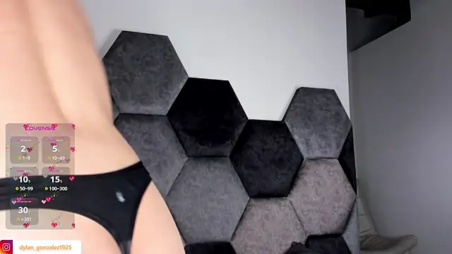 Dylan Turnerr online show from 09-21-25, 09:05