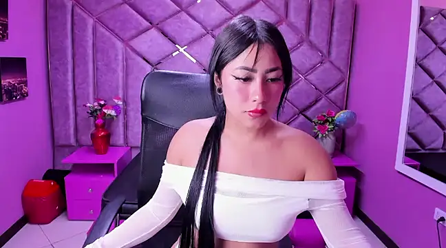 Sofia Daemon online show from 03-06-25, 01:27