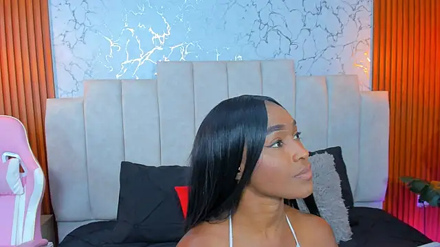 AlexiaAbbey online show from 03-12-25, 07:38