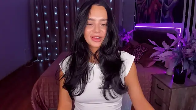 Snapshot of DanaSincere chatting on 03-13-25, 03:33 DanaSincere online show from 03-13-25, 03:33