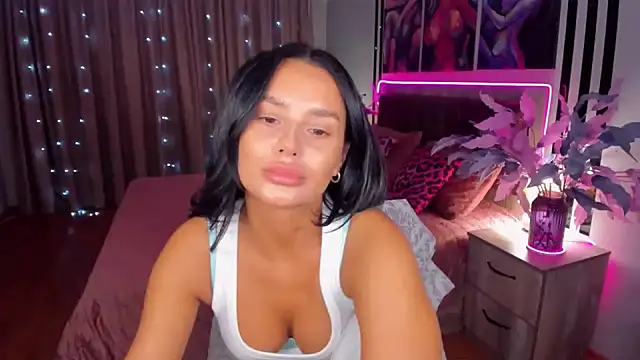 Snapshot of DanaSincere chatting on 10-04-25, 05:49 DanaSincere online show from 10-04-25, 05:49