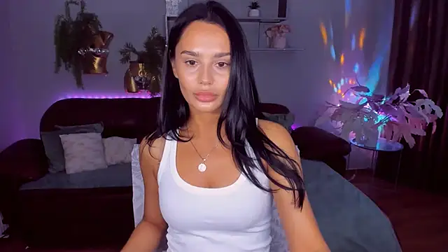 DanaSincere online show from 05-25-26, 03:45