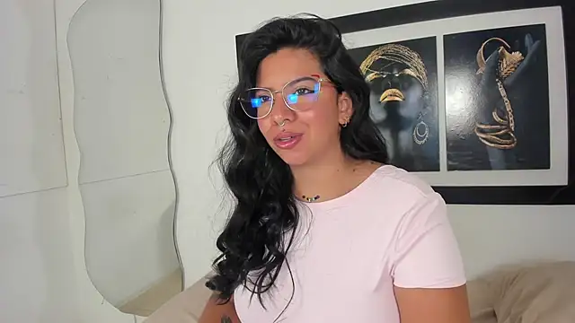 emilyy cooperr online show from 12-15-25, 12:09