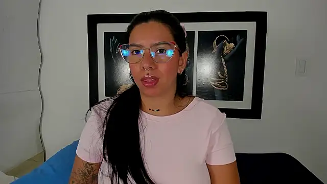 emilyy cooperr online show from 01-17-26, 12:10