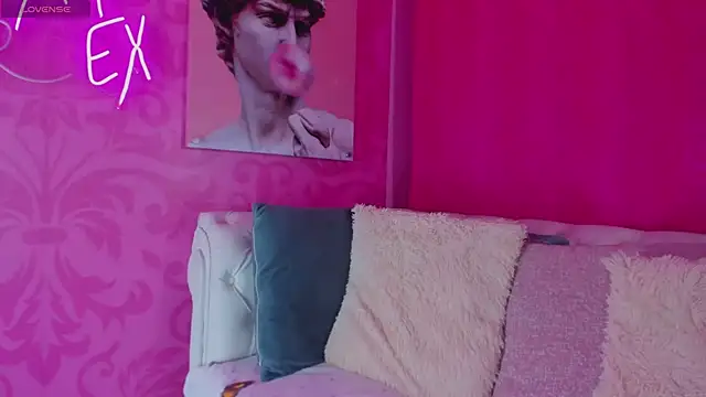 Zoe-S online show from 03-16-25, 01:06