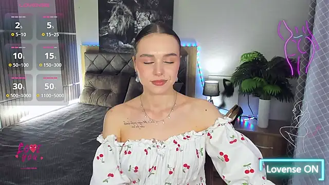 EmelyMason online show from 03-28-26, 10:04