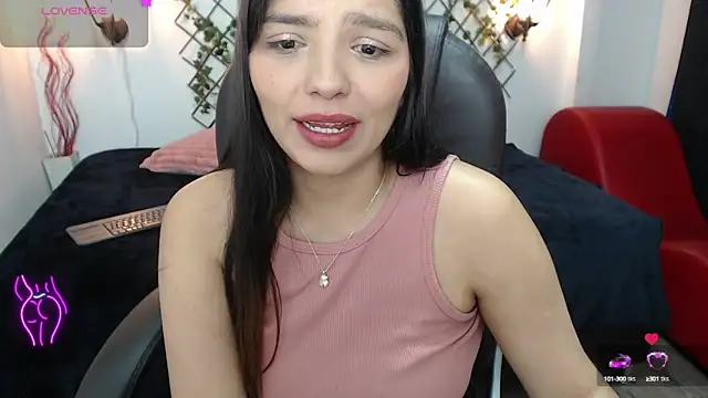 Snapshot of issa__nassar chatting on 10-02-25, 01:29 issa  nassar online show from 10-02-25, 01:29