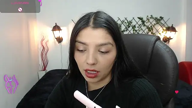 Snapshot of issa__nassar chatting on 10-03-25, 01:19 issa  nassar online show from 10-03-25, 01:19