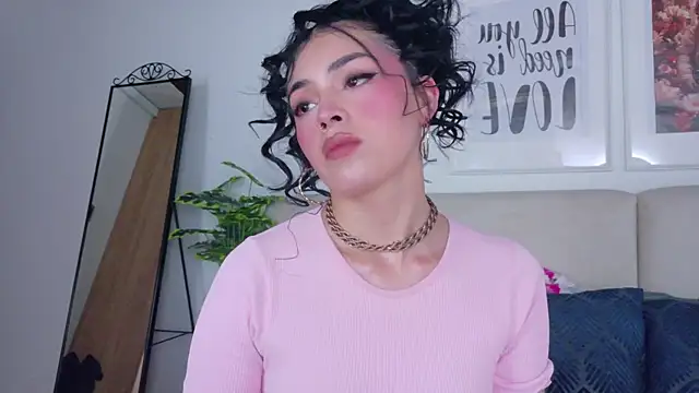 SaritaBratz online show from 01-17-26, 09:51