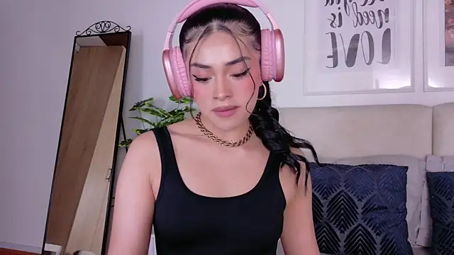 SaritaBratz online show from 03-05-26, 08:49