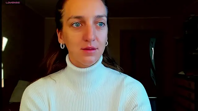 desired zzoya online show from 09-16-25, 12:55