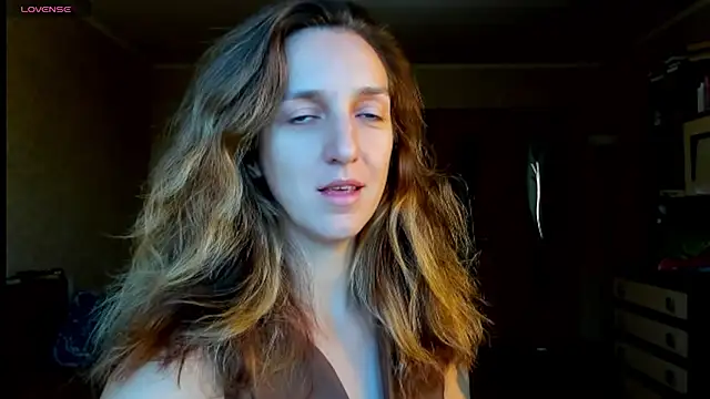 desired zzoya online show from 09-17-25, 10:17