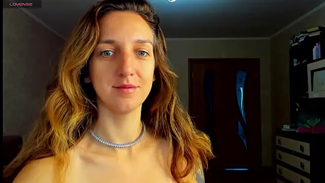 desired zzoya online show from 09-21-25, 01:29