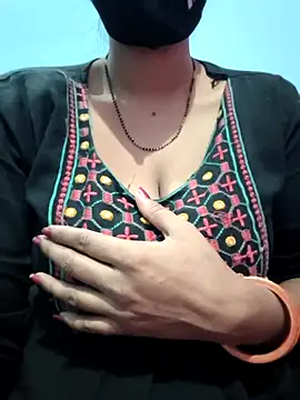 Snapshot of Sexyradha_ chatting on 02-10-26, 01:04 Sexyradha online show from 02-10-26, 01:04