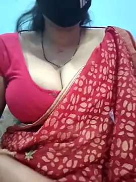 Snapshot of Sexyradha_ chatting on 02-15-26, 04:03 Sexyradha online show from 02-15-26, 04:03